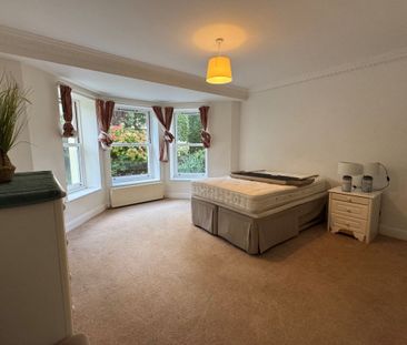 Devonshire Place, Eastbourne - Photo 2