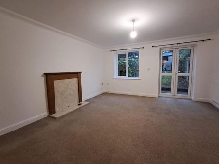 3 bedroom terraced house to rent - Photo 2