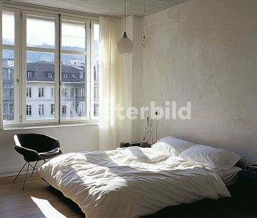 Exchange building: Charming 4.5-room apartment in a central locatio... - Photo 2