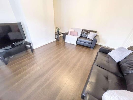 Egerton Road, L15 - Photo 1