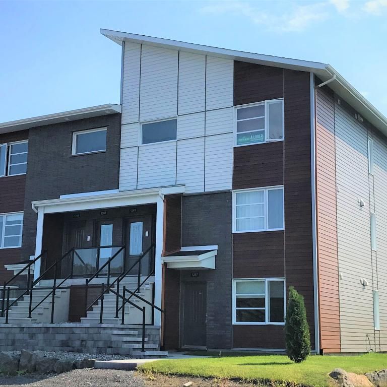 ROC POINTE, grand 4½ à louer, disponible mai 2026 - Photo 1