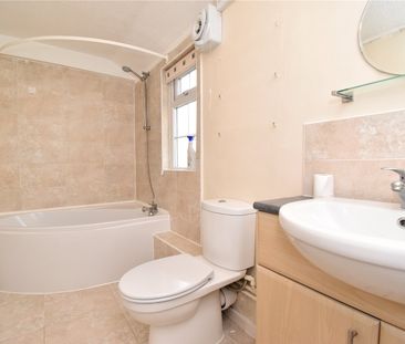 Chalks Road, Witham, Essex, CM8 2BT - Photo 6