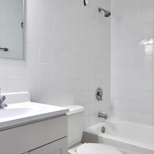 Grand appartement 5½ meublé – Disponible maintenant - Photo 1