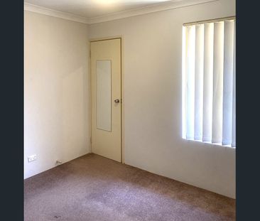 Spacious 4 x 2 Family Home ---- HOME OPEN Tues 16/12 at 4.30-pm - Photo 4