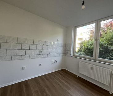 *** Endlich das Passende gefunden! 2 Zimmer Parterre Wohnung mit Ba... - Photo 3