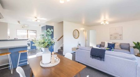 No Worries on Napier! - Photo 3