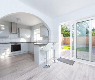 3 bedroom terraced house to rent - Photo 6