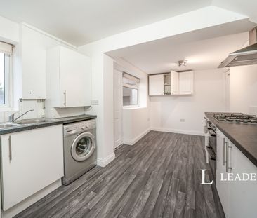 3 bedroom house to rent Newlands Drive, Lowton, Warrington, WA3 - Photo 6