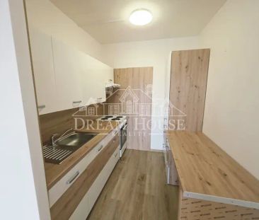 Pronájem zrekonstruovaného bytu 2+kk, 45 m - Photo 6