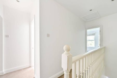 3 bedroom terraced house to rent - Photo 5