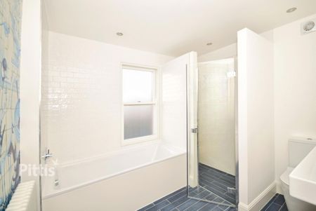 2 bedroom terraced house to rent - Photo 4