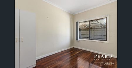 157 Huntriss Rd, Doubleview, WA 6018 - Photo 2