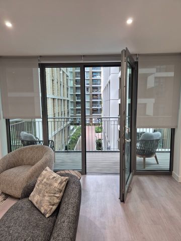 2 Bed Flat, Palmer Road, SW11 - Photo 2