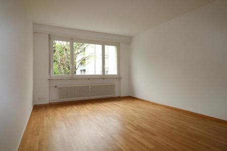 In ruhiger Quartierstrasse, schöne 2-Zimmer-Wohnung - Foto 3