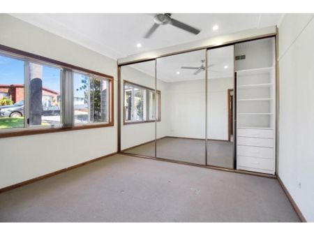 64 Tobruk Avenue, Port Kembla, NSW 2505 - Photo 2