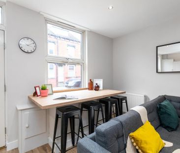 5 bedroom house to rent - Photo 1