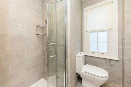 Westbourne Crescent, Hyde Park, W2 - Photo 4