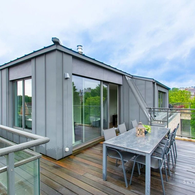 Penthouse te huur in Brussel voor € 2.000 met 2 slaapkamers - Photo 1