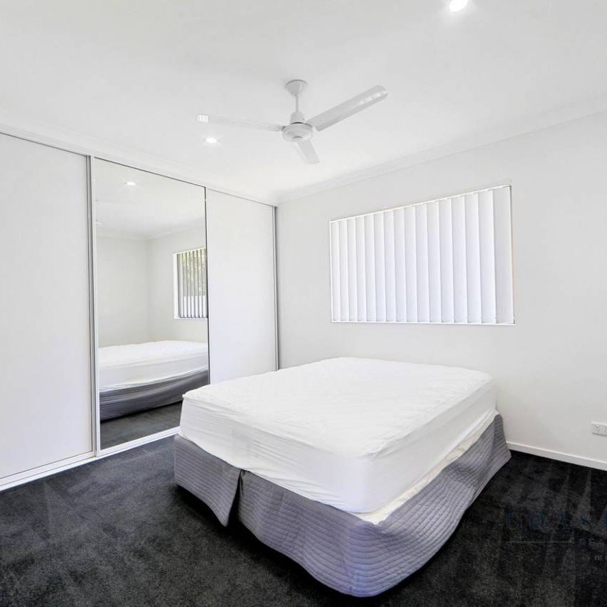 3 bedroom home located near central Bargara! - Photo 1