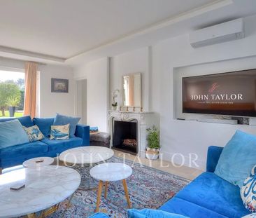 Maison à louer Valbonne, Cote d'Azur, France10 500 EUR / Mois - Photo 2