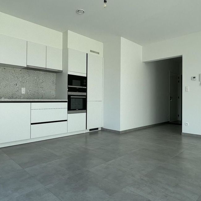 Appartement te huur in Nieuwerkerken voor € 1.150 met 2 slaapkamers - Photo 1