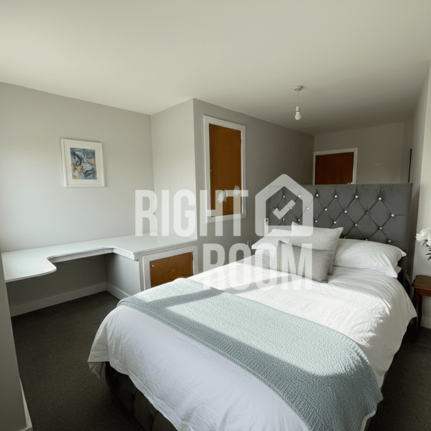 Room 2, Portswood Road, Southampton SO17 2TD - Photo 1