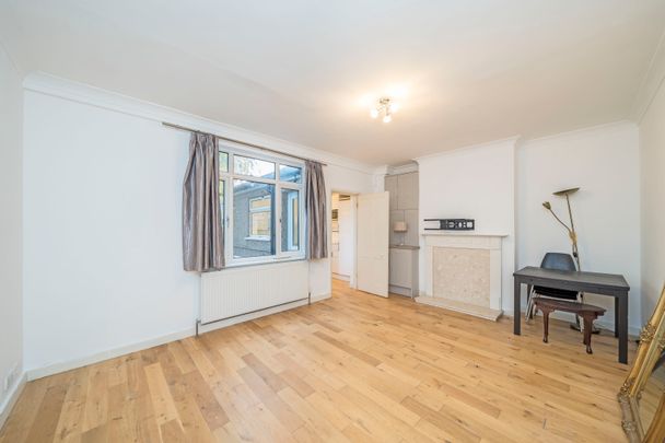 Kenya Road, Charlton, SE7, London - Photo 1