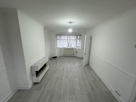 Seddon Avenue, Manchester, M18 - Photo 5