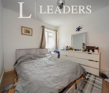 3 bedroom bungalow to rent - Photo 4