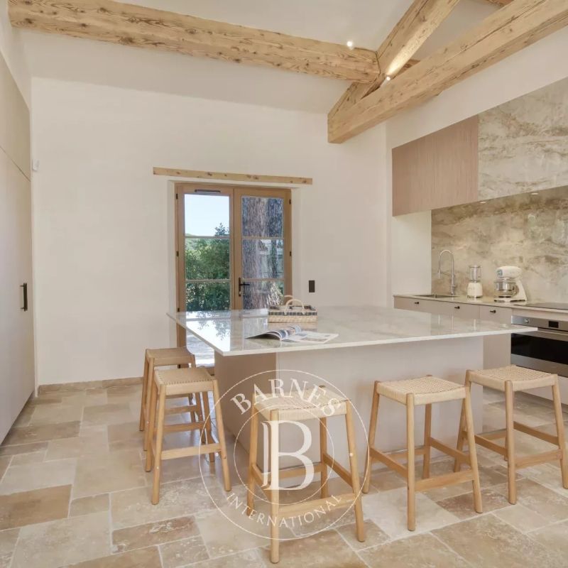 SAINT-TROPEZ - VILLA 6 CHAMBRES - SALLE DE SPORT - PISCINE - Photo 1