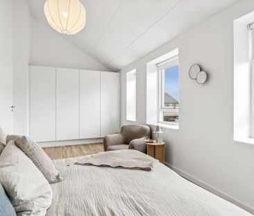 Funktionelt rækkehus med moderne nordisk stil i Gistrup - Photo 5