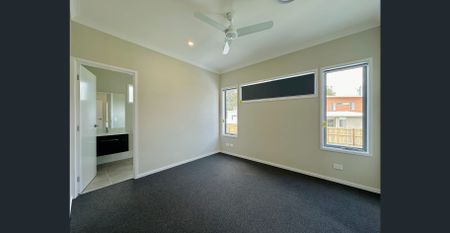 Near New Modern Family Home in Highly Sought After Location! - Photo 5