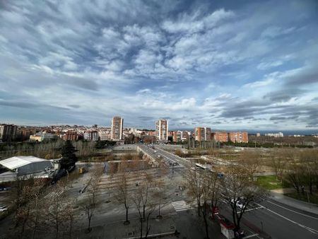 Paseo de la Virgen del Puerto, Madrid, Community of Madrid - Photo 2