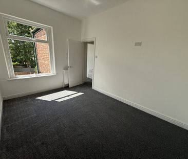Berrycroft Lane, Romiley, Stockport - Photo 5