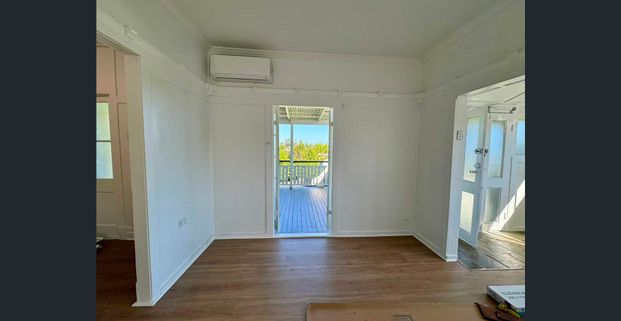 CUTE 2-BEDROOM HOME IN EVERTON PARK!! - Photo 1