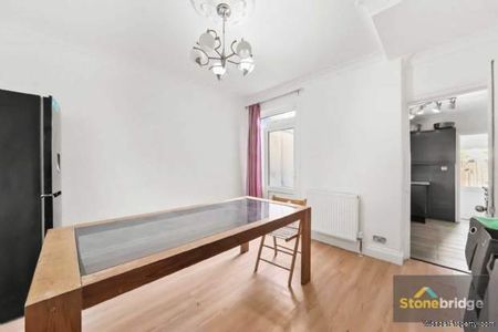 5 bedroom property to rent in London - Photo 5