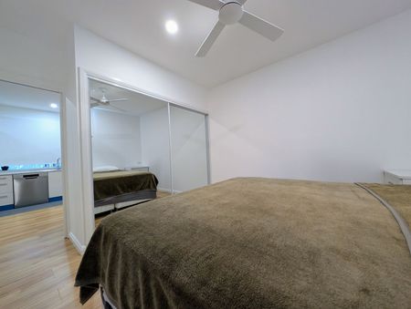 Home For Rent - Photo 3