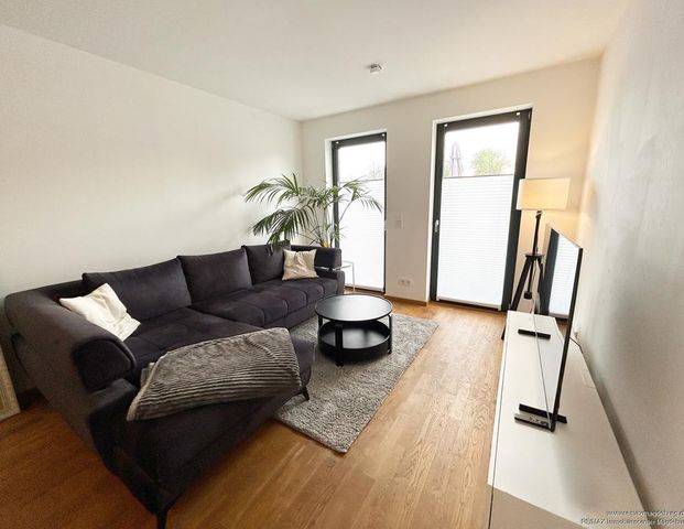 Zeitlose Eleganz trifft Komfort – 2-Zimmer-Wohnung mit Fußbodenheizung und Balkon - Photo 1