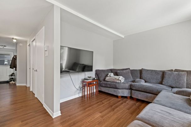 Nouveauté sur le marché Appartement à louer - Laval (Chomedey) (Place Renaud) - Photo 1