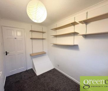 3 bedroom semi-detached house to rent - Photo 6