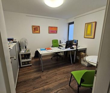 Moderne 3 Zimmer EG Wohnung mit Terrasse in zentraler Lage - Photo 4