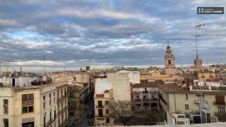 1-bedroom apartment for rent in El Mercat - Photo 5