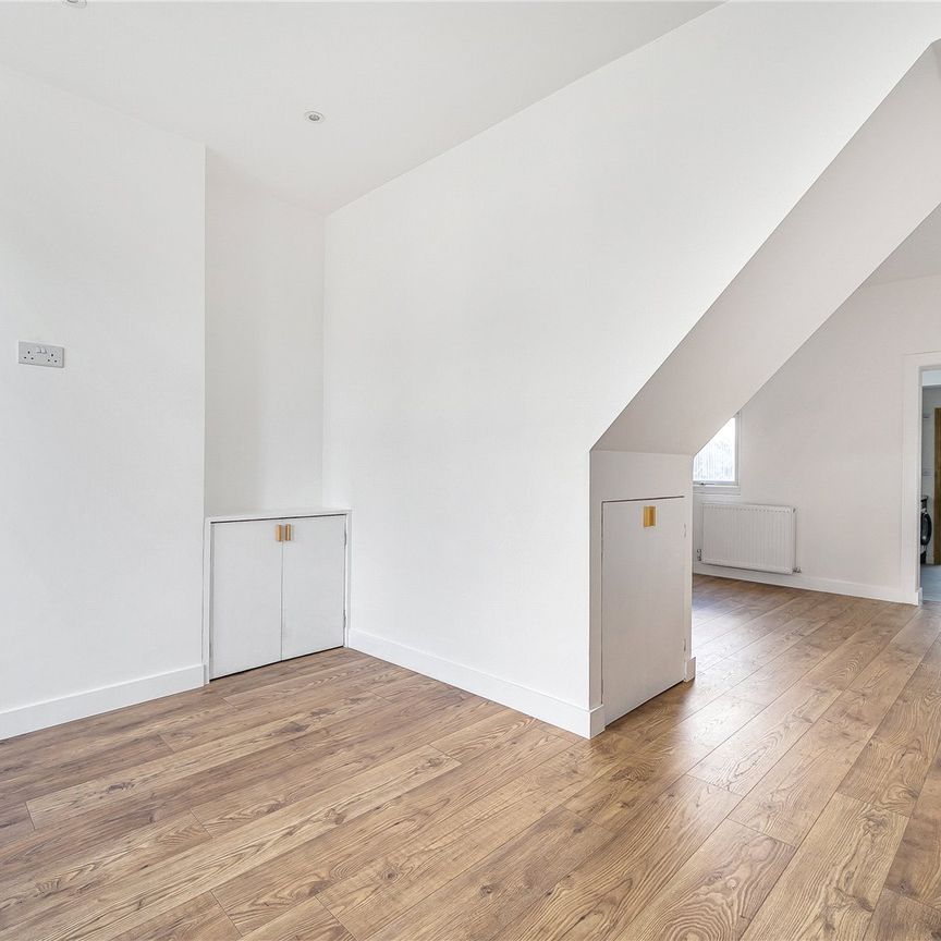 Scotland Green Road, EN3, Enfield - Photo 1