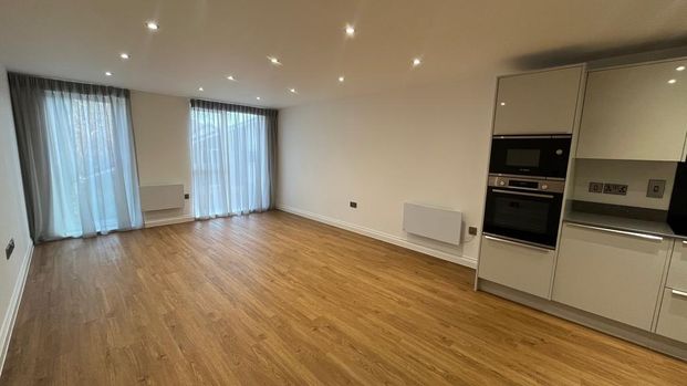 1 bedroom flat to rent - Photo 1