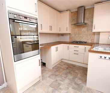 Capenhurst Lane, CH65 7EW, Ellesmere Port - Photo 6