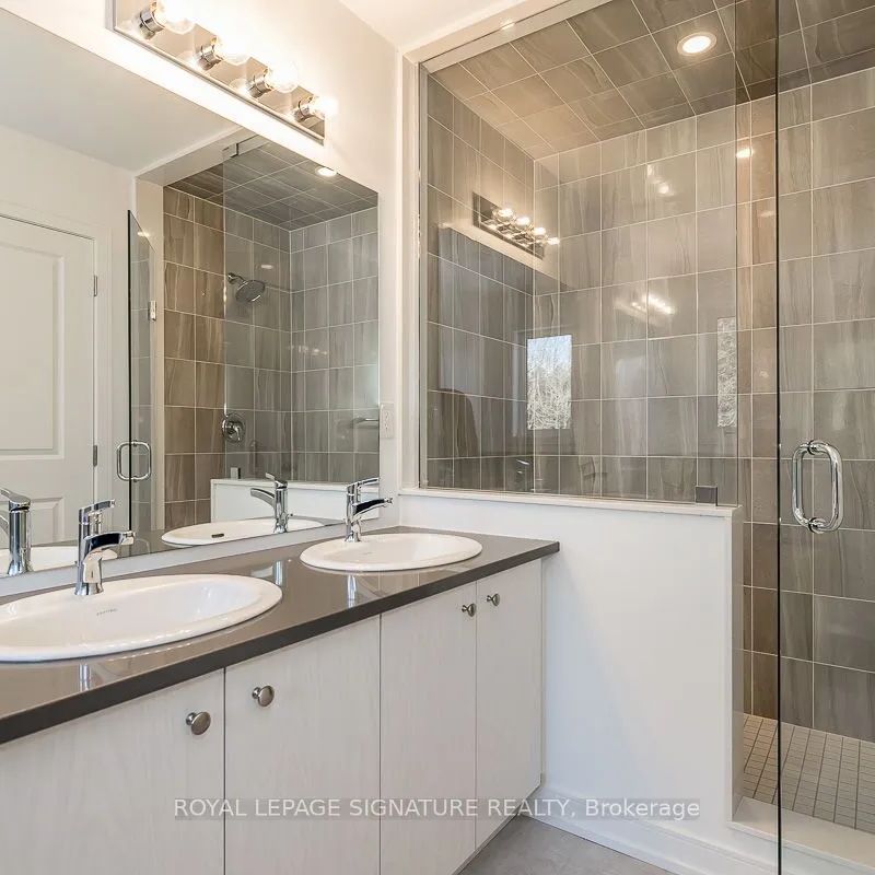 Condo Townhouse For Lease | S9052425 - Photo 1