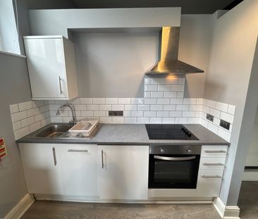 Studio Flat, Whiteladies Road, BS8 - Photo 5