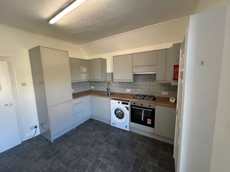 2 Bed Flat, Grove Green Road, E11 - Photo 5