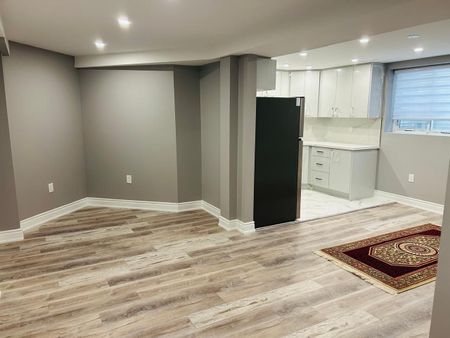 For Lease - 1120 LESLIE Drive, Innisfil, Ontario - Photo 5