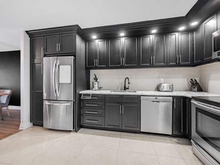 For Lease - 110 Bloor Street Unit# 1306, Toronto, Ontario - Photo 3